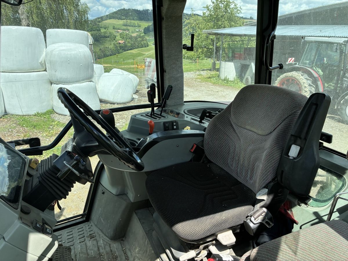 Massey Ferguson Trattori: Massey Ferguson – Usato da Niedermuhlern venduto da Claasaxos 3