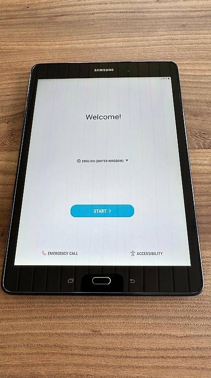 Samsung Tablet PC: Tablet SAMSUNG Galaxy Tab A 9.7 - SM-T555 – Usato da Ersigen venduto da Resuss