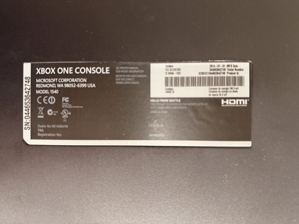 Microsoft Console: Xbox One + 2 Controller + 15 Spiele + Zubehör – Usato da Malters venduto da Sephiroth2th 5