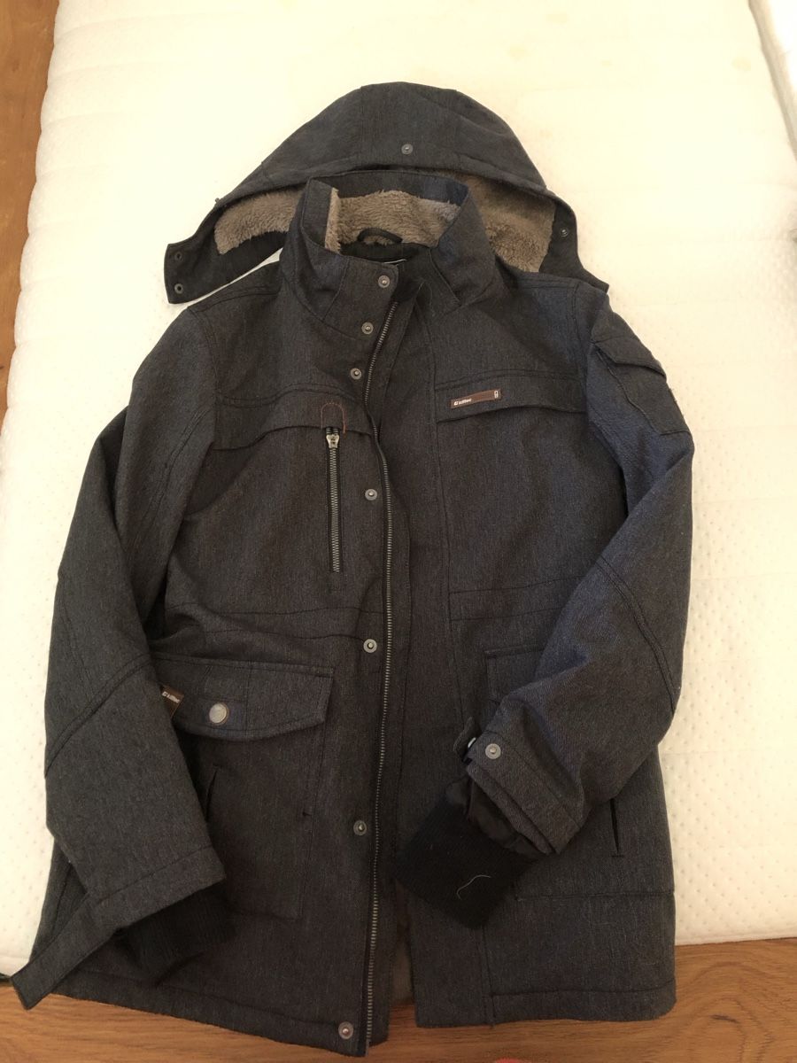 Killtec Giacche & Cappotti: Winterjacke Killitec grau Gr. 164 – Usato da Dübendorf venduto da Saturnin35