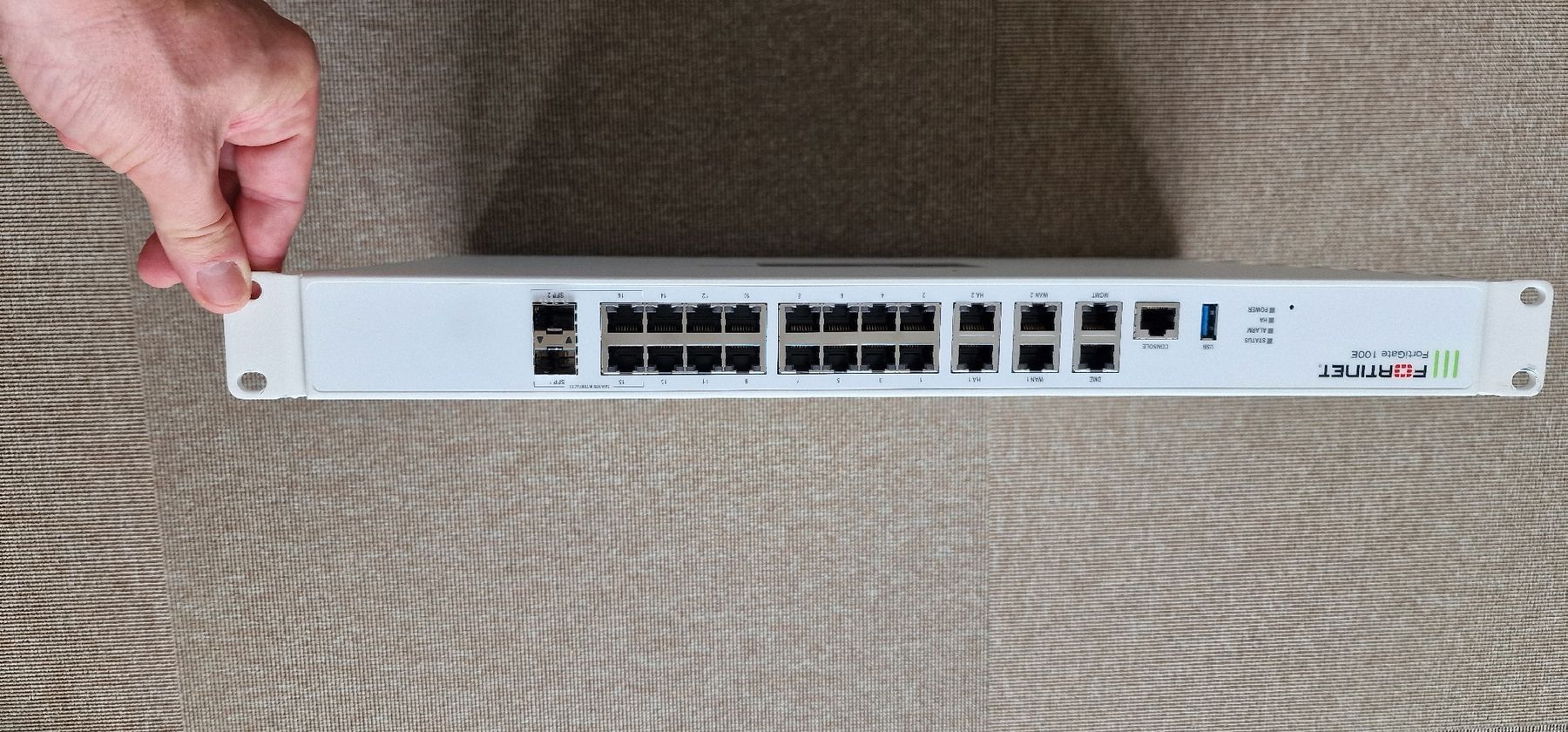 Fortinet Firewall: Fortinet Fortigate 100E – Usato da Gerlafingen venduto da dulifuli