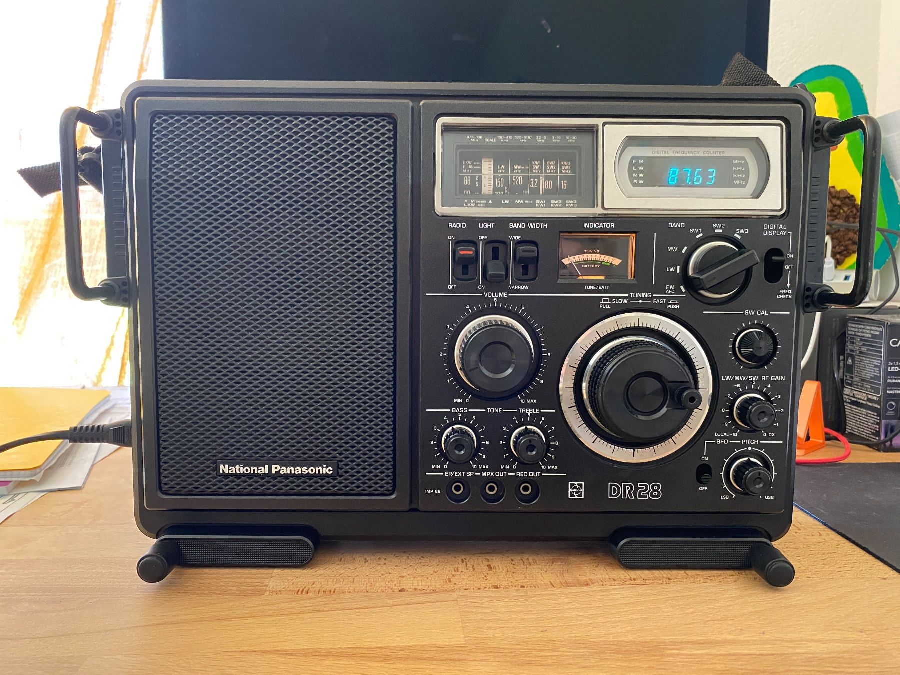 Panasonic Radio: Radio National Panasonic DR-28 – Difettoso da La Tour-de-Peilz venduto da Rullis