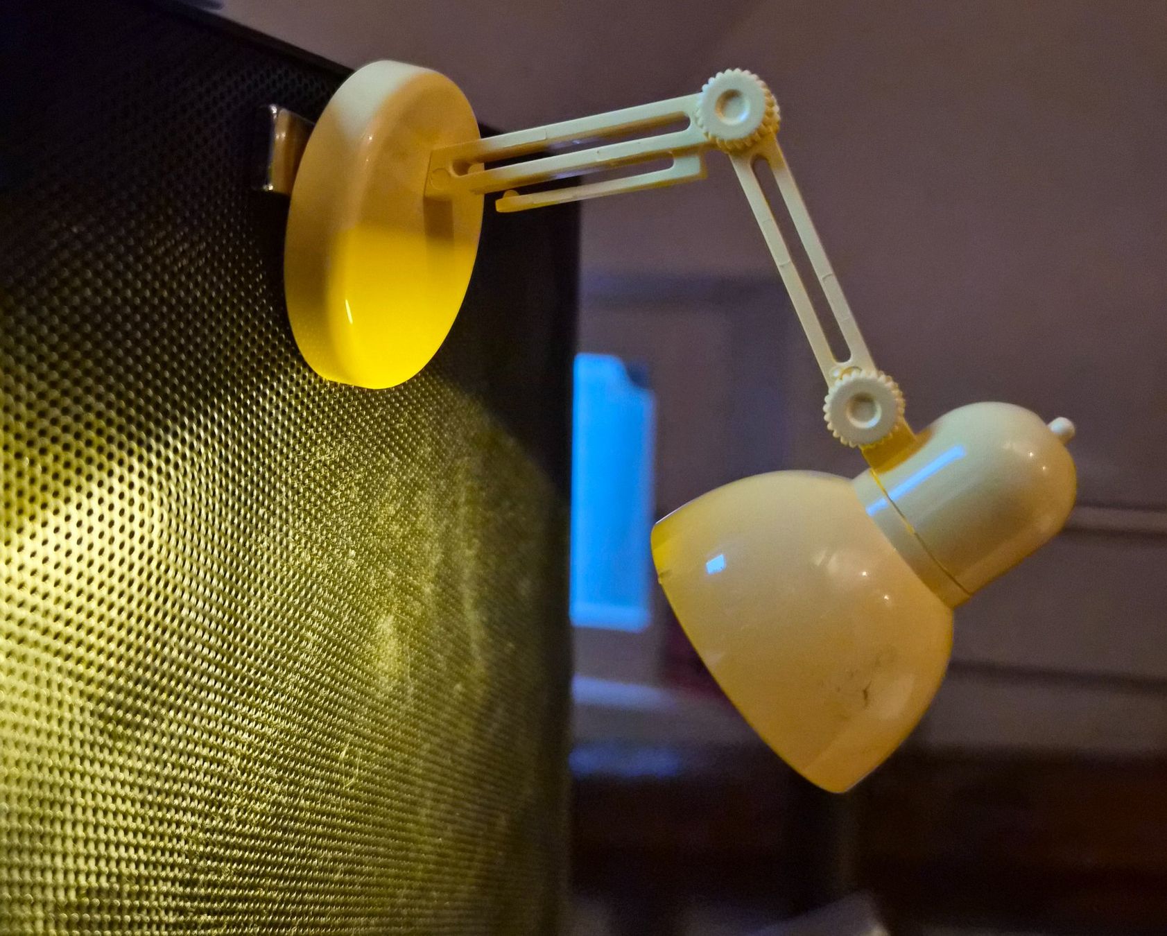 Lampade: Mini-Magnetische Lampe - Flexibel & Süss! Retro – Nuovo e nell'imballaggio originale da Mellingen venduto da ReLoveit