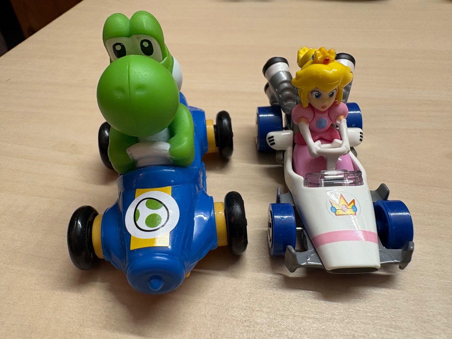 Nintendo Statuette: Super Mario / div. Figuren / inkl. 3 x Pull Speed – Usato da Rümligen venduto da Sibill 5