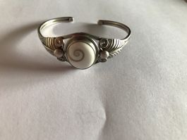 Bracelet argent massif et oeil de St. Lucie
