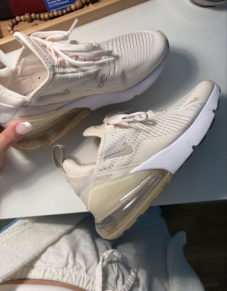 Nike Scarpe da donna: Nike Air Max sneakers  – Nuovo (secondo la descrizione) da Amriswil venduto da mel_x5s2
