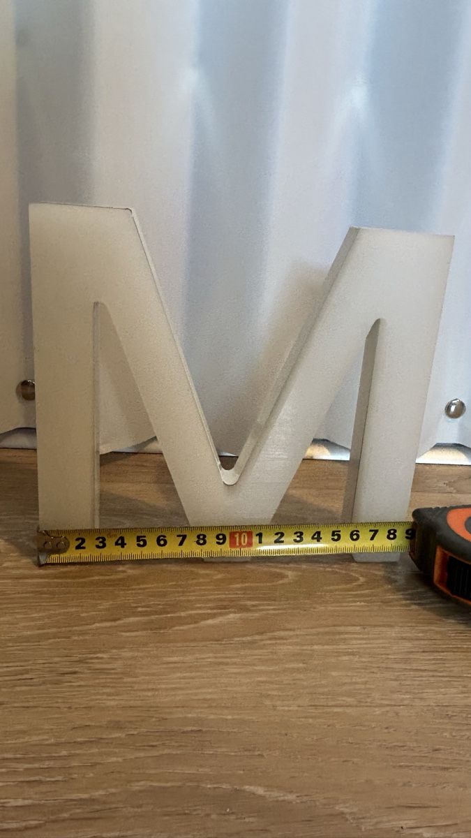 Alle Dekorationen: Buchstabe M Weiss 3D Deko 17cm Höhe – Gebraucht aus Schaffhausen von Alinas-Kinderwelt 4