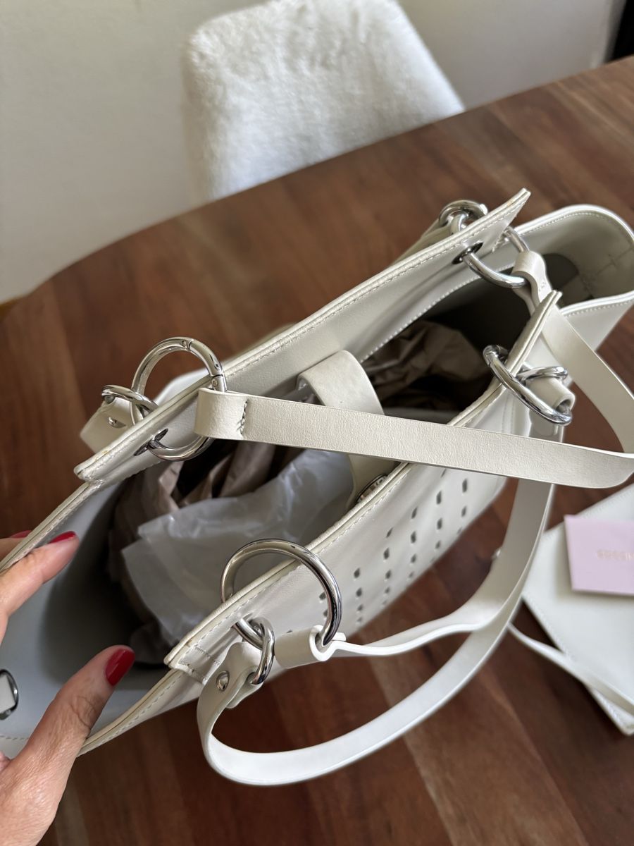 Coccinelle Borse da donna: Schöne Coccinelle Ledertasche – Nuovo e nell'imballaggio originale da Bülach venduto da mmva01 1