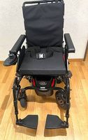 Elektrorollstuhl neuwertig (Quickie Q200 R)