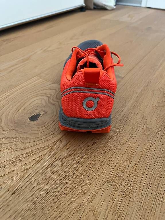 On Chaussures hommes: On Schuhe – D'occasion à Murten par bea_n5yn 1