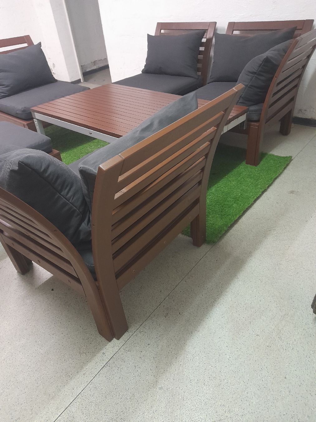 Set di tavolo e panche: Garten Möbel ikea – Usato da Glattbrugg venduto da B_B 4