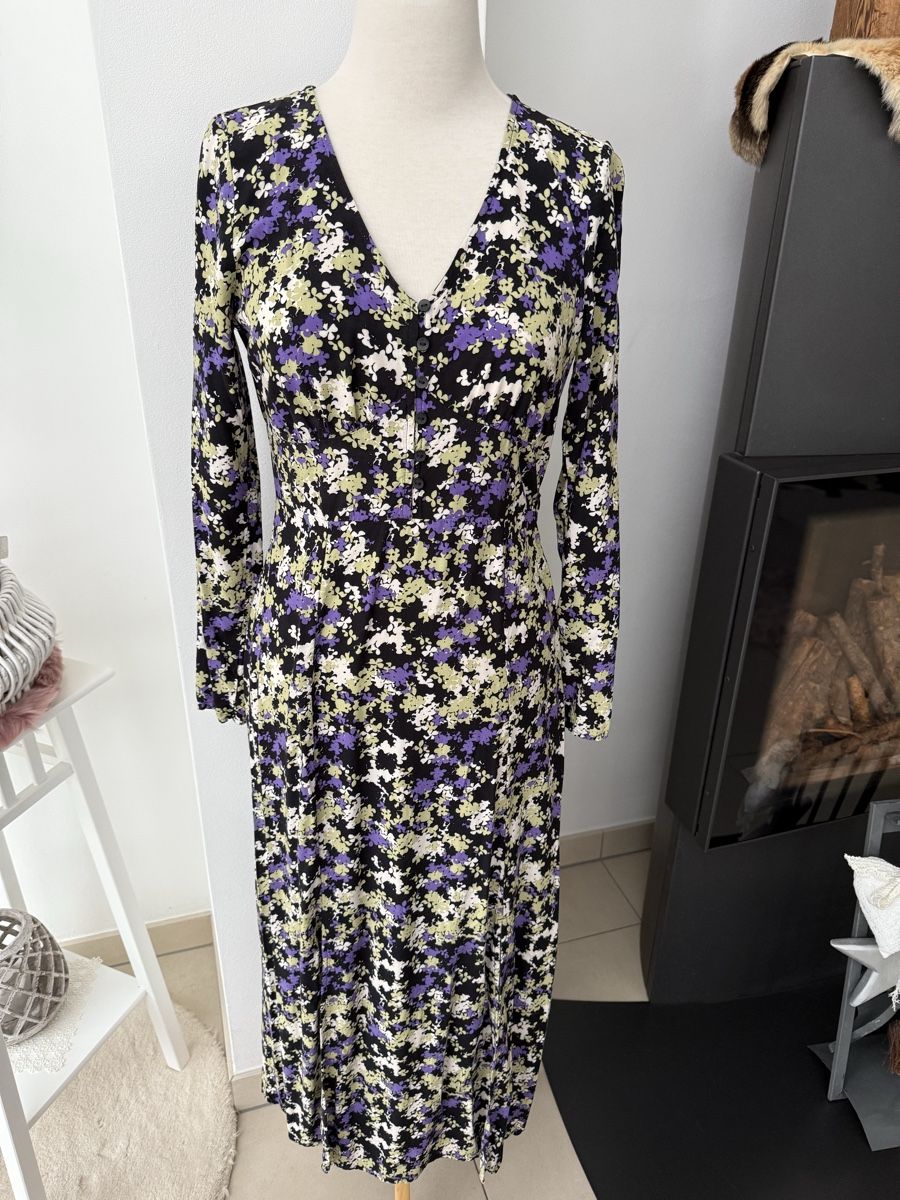 Vestiti: Kleid tom tailor – Usato da visp venduto da Kmemo1