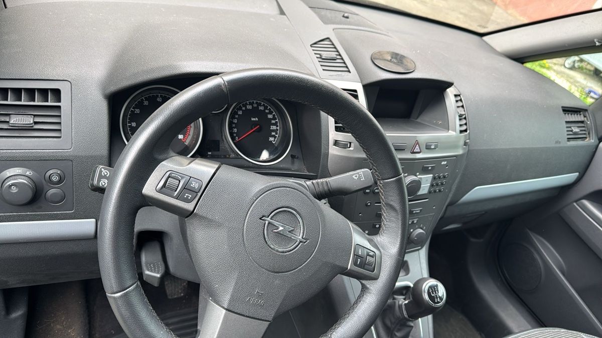 Opel Automobili: Opel Zafira – Usato da Liesberg venduto da joal03 3