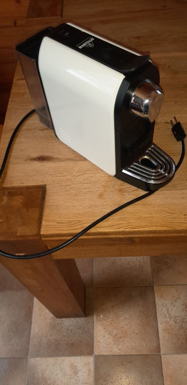Macchine per caffè & Macchine per espresso: martello machine à café – Usato da Les Haudères venduto da kayene 1