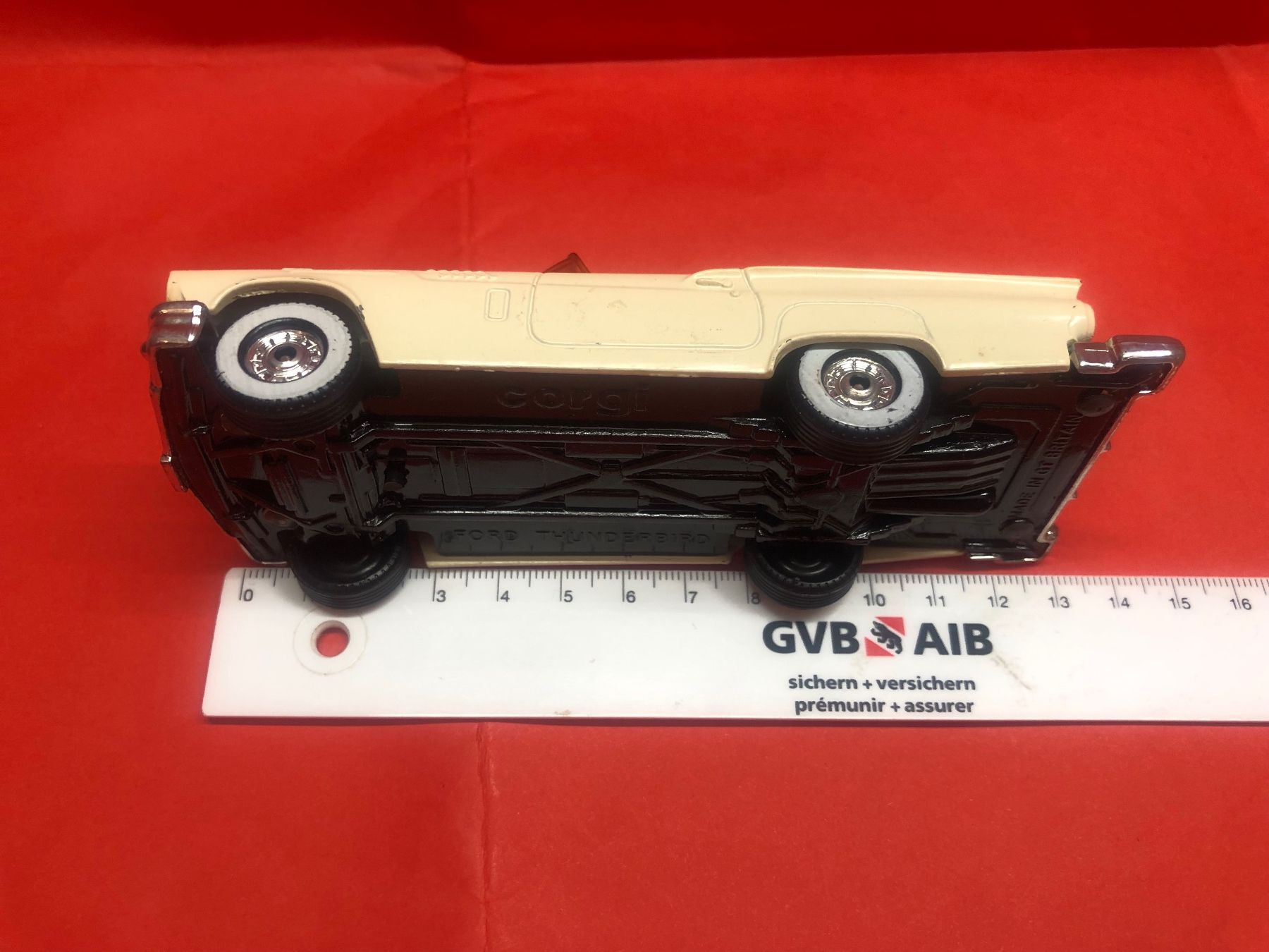 Corgi Toys Modellini d'auto: Corgi Ford Thunderbird / Made in Gt. Britain – Usato da Rümligen venduto da Sibill 9