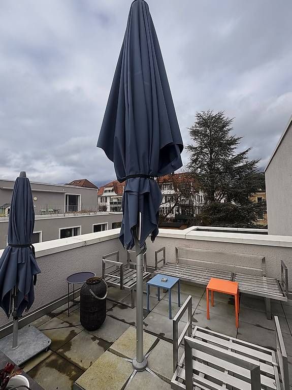 Ombrelloni: Glatz Grossschirm 3x4 Meter – Usato da Solothurn venduto da zh_moudi