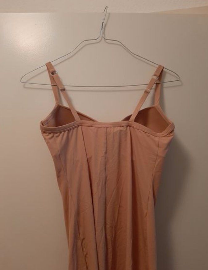 Sonstige Unterwäsche: NEU HANRO Unterkleid beige – Neu (gemäss Beschreibung) aus Basel von acrettenand 2