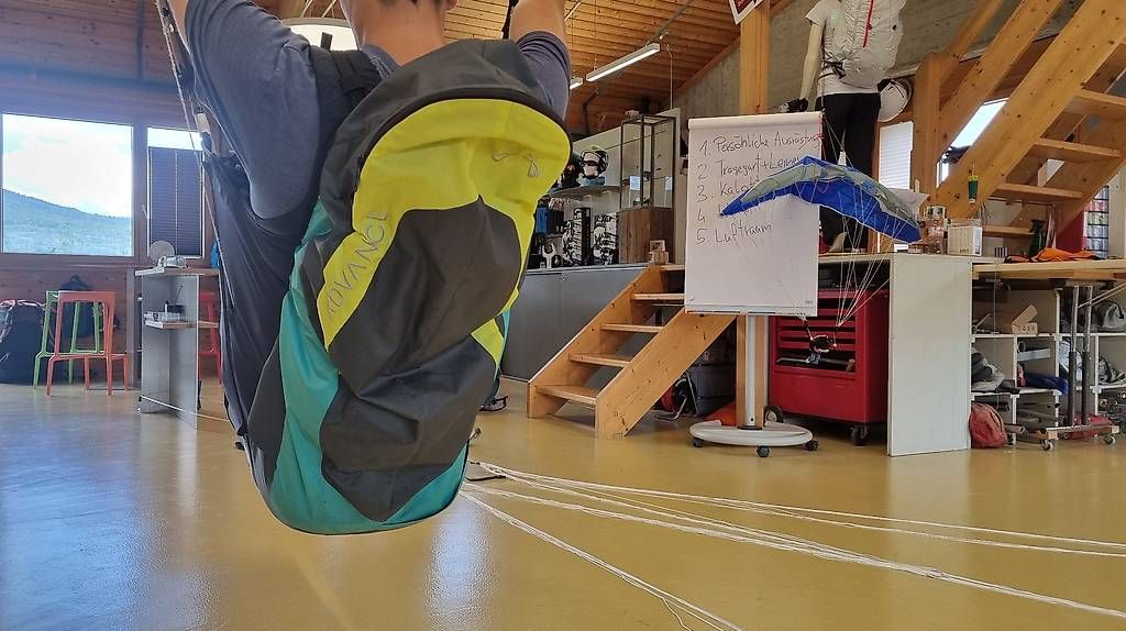 Vol libre: Advance Lightness 3 L – D'occasion à Matzendorf par Flugschule-Jura 1