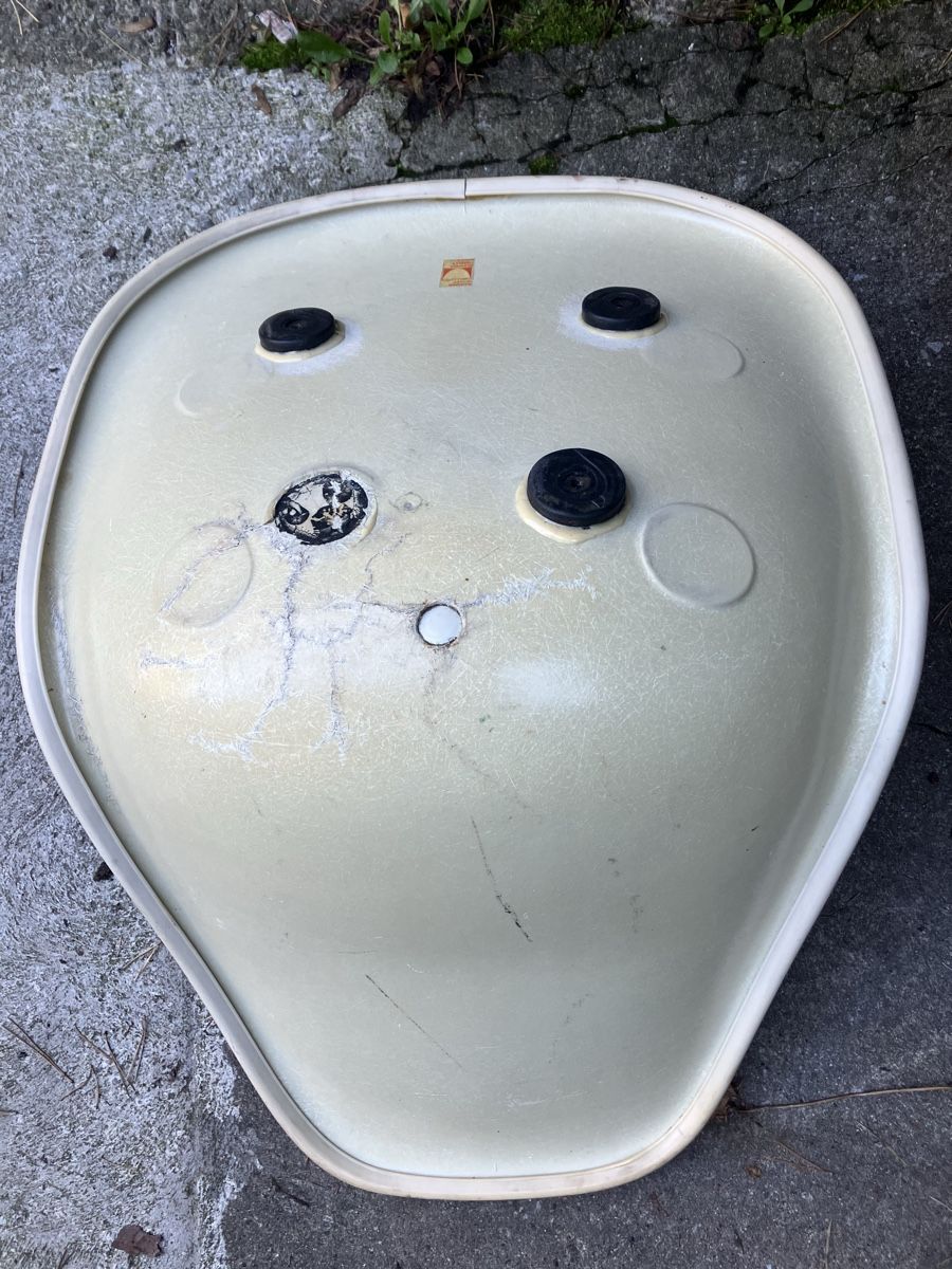 Eames Sedie: Eames Stuhl  – Usato da fribourg venduto da Retroverso 3