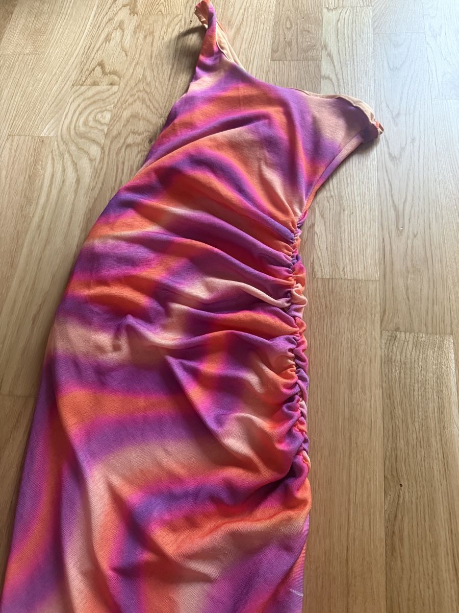 Bershka Vestiti: Bershka Sommerkleid – Nuovo (secondo la descrizione) da Zürich venduto da Koller.S 2