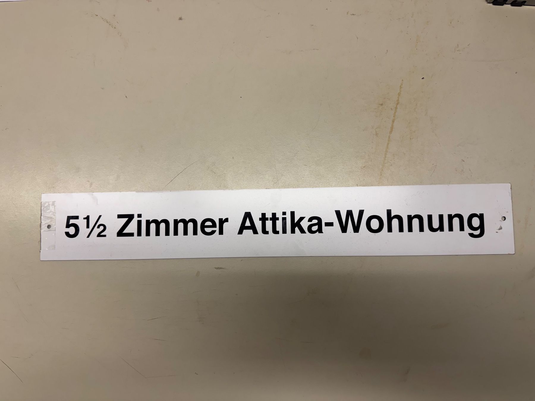 Insegne: 5 1/2 Zimmer Attika-Wohnung Schild – Usato da Winterthur venduto da sportdisco2
