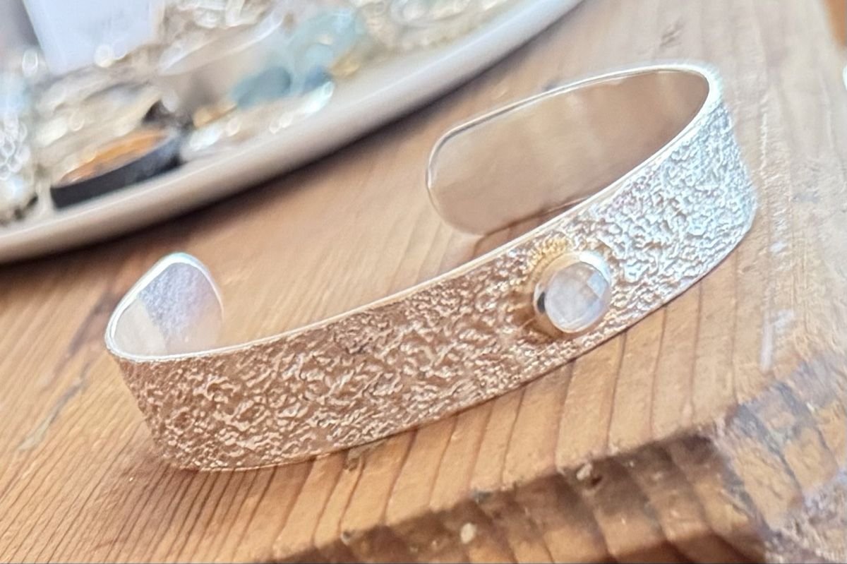 Bracelets: Armspange Silber mit Mondstein – D'occasion à Donat par troja007 2