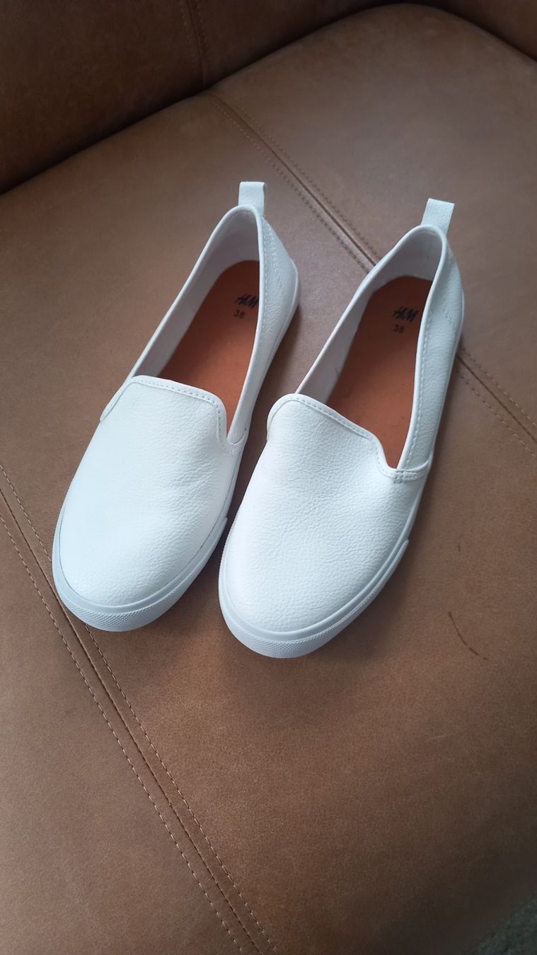 H&M Scarpe da donna: Slip in/Mokassin weiss gr 38 – Nuovo (secondo la descrizione) da Eggersriet venduto da Taylorjam