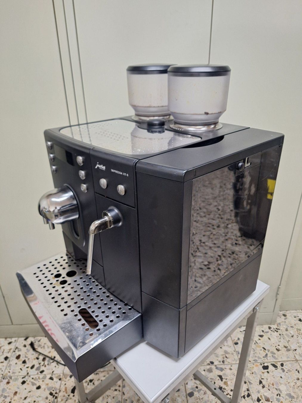 Jura Macchine per caffè & Macchine per espresso: JURA IMPRESSA X7-S – Difettoso da Laconnex venduto da Patkek29 2
