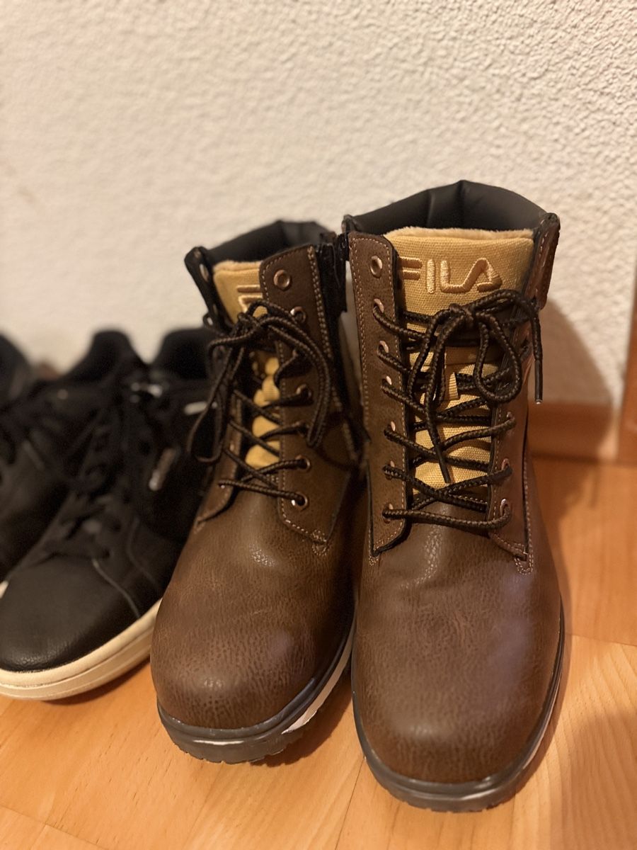 Scarpe per ragazzi: 5x Paket Junge Schuhen 40-40.5 – Nuovo (secondo la descrizione) da Amlikon-Bissegg venduto da Rose_Rose 5