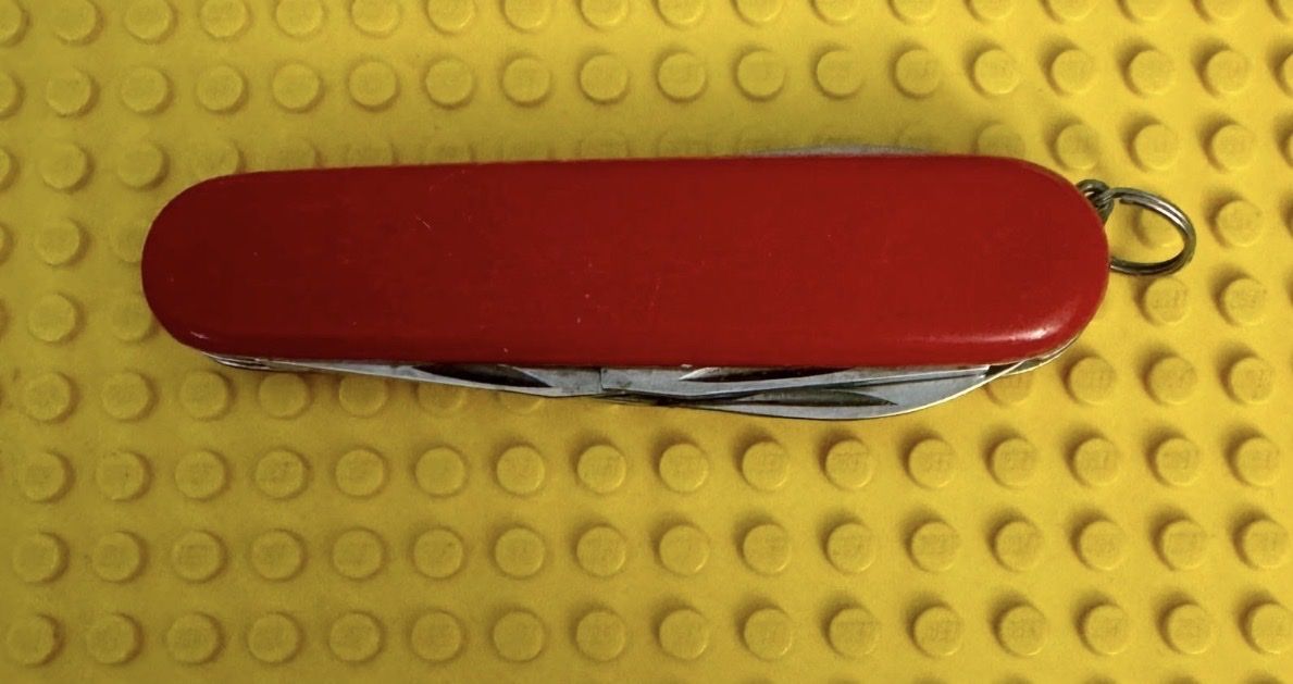 Victorinox Taschenmesser: Original Victorinox Schweizer Sackmesser Rot – Gebraucht aus Birsfelden von sam2tuusig6
