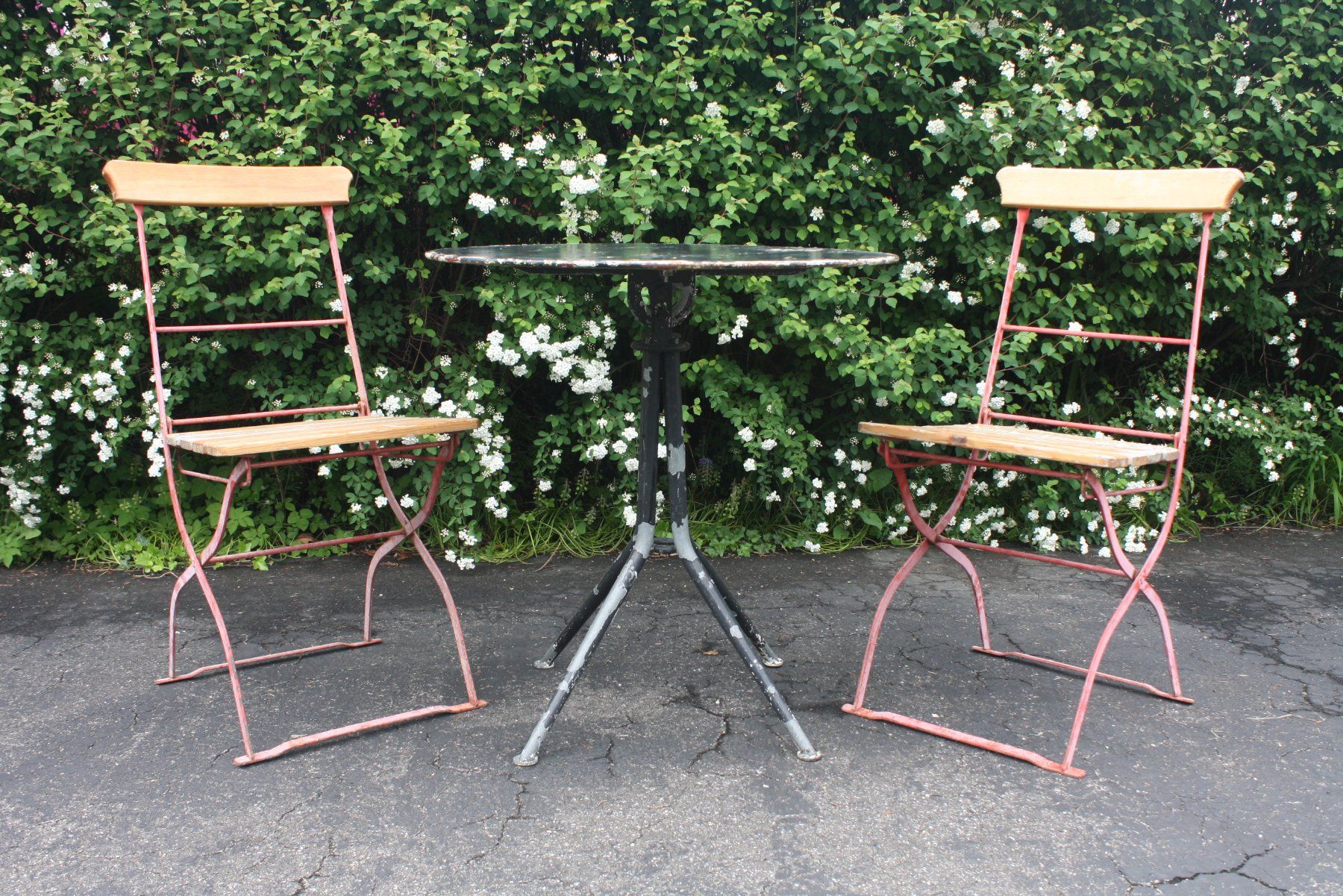 Set di tavolo e panche: Blechtisch SISSACH mit 2 Biergartenstühle Stuhl Garten – Usato da Egnach venduto da Cintegral 2