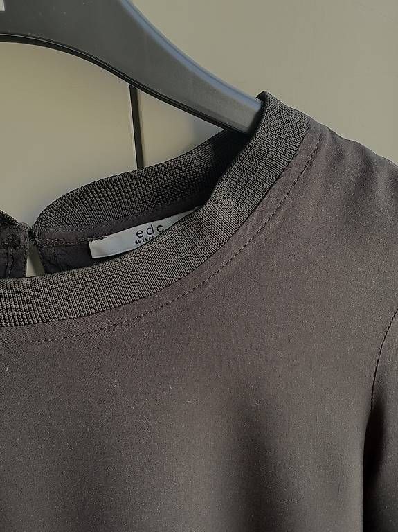 Esprit Chemisiers: Bluse schwarz edc by Esprit Gr. S – D'occasion à Netstal par gapow 1