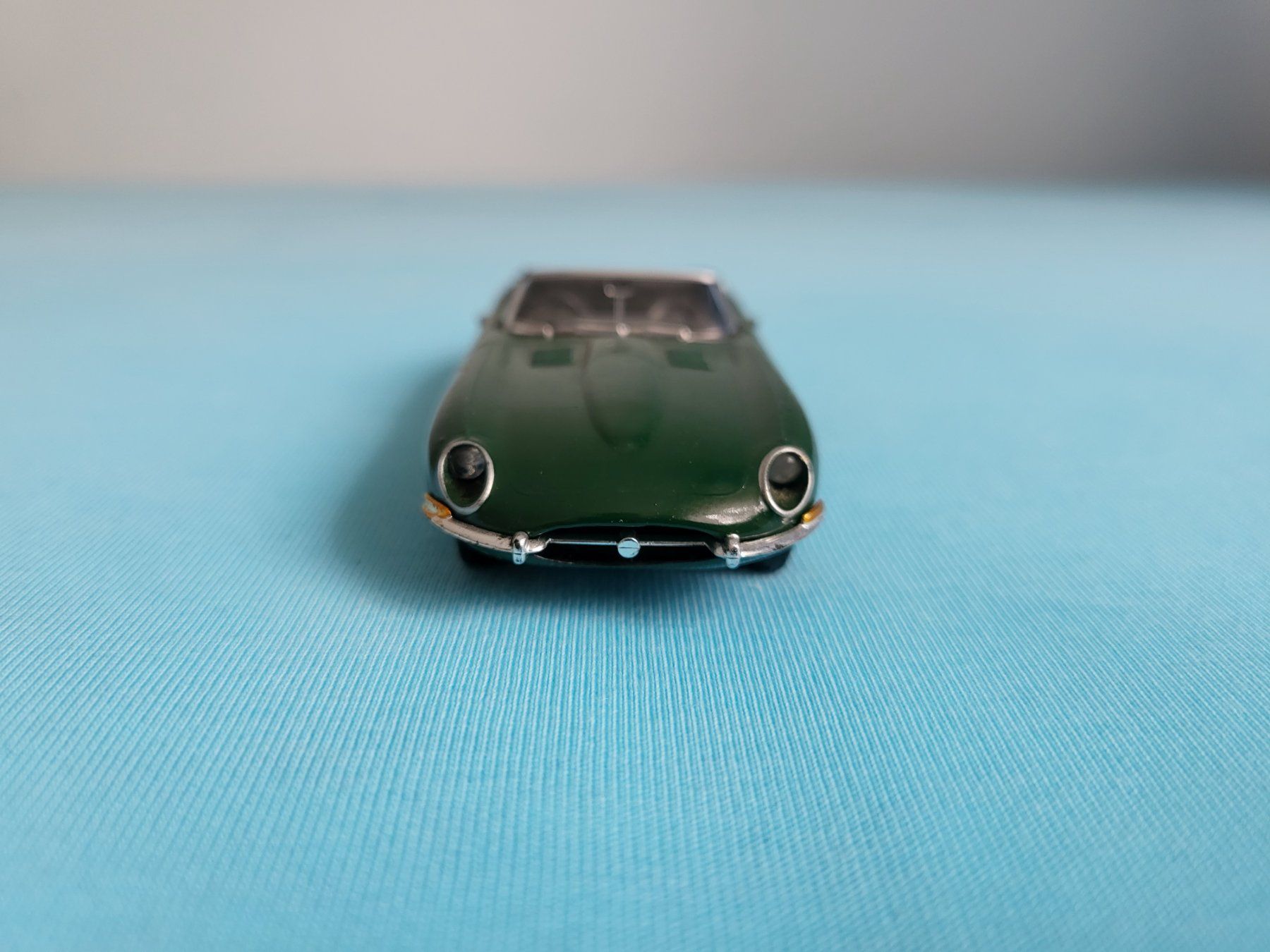 Jaguar Modellini d'auto: Jaguar E-Type Cabriolet, 1961 – Usato da Glattbrugg venduto da PhilKrill 3