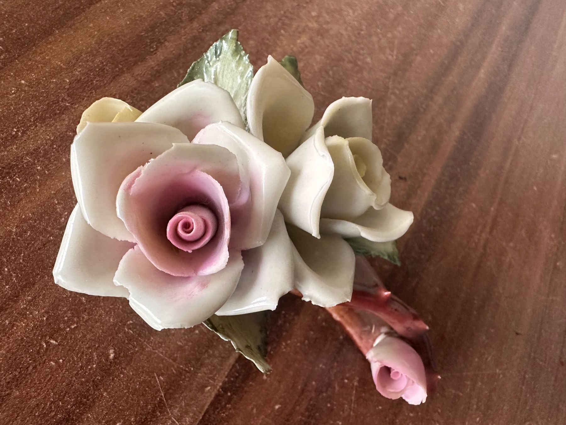 Figuren: Antique Roses Capodimonte – Gebraucht aus Petit-Lancy von Hastala42 1