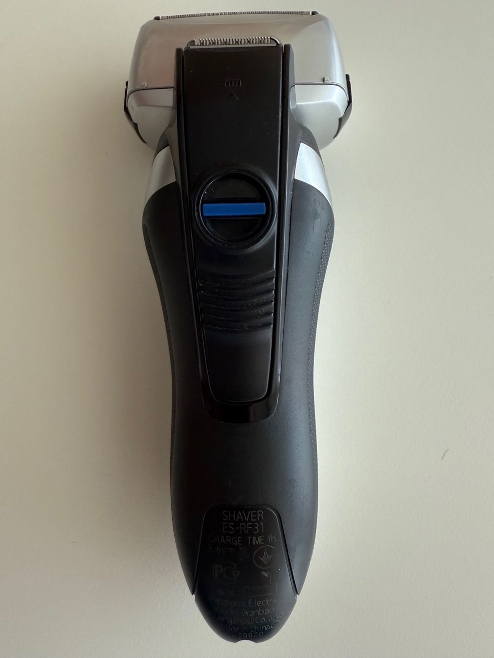 Panasonic Rasoi & Lamette da barba: Rasoir Panasonic ES-RF31 wet/dry – Usato da St-Gingolph venduto da GoldenKeys 1