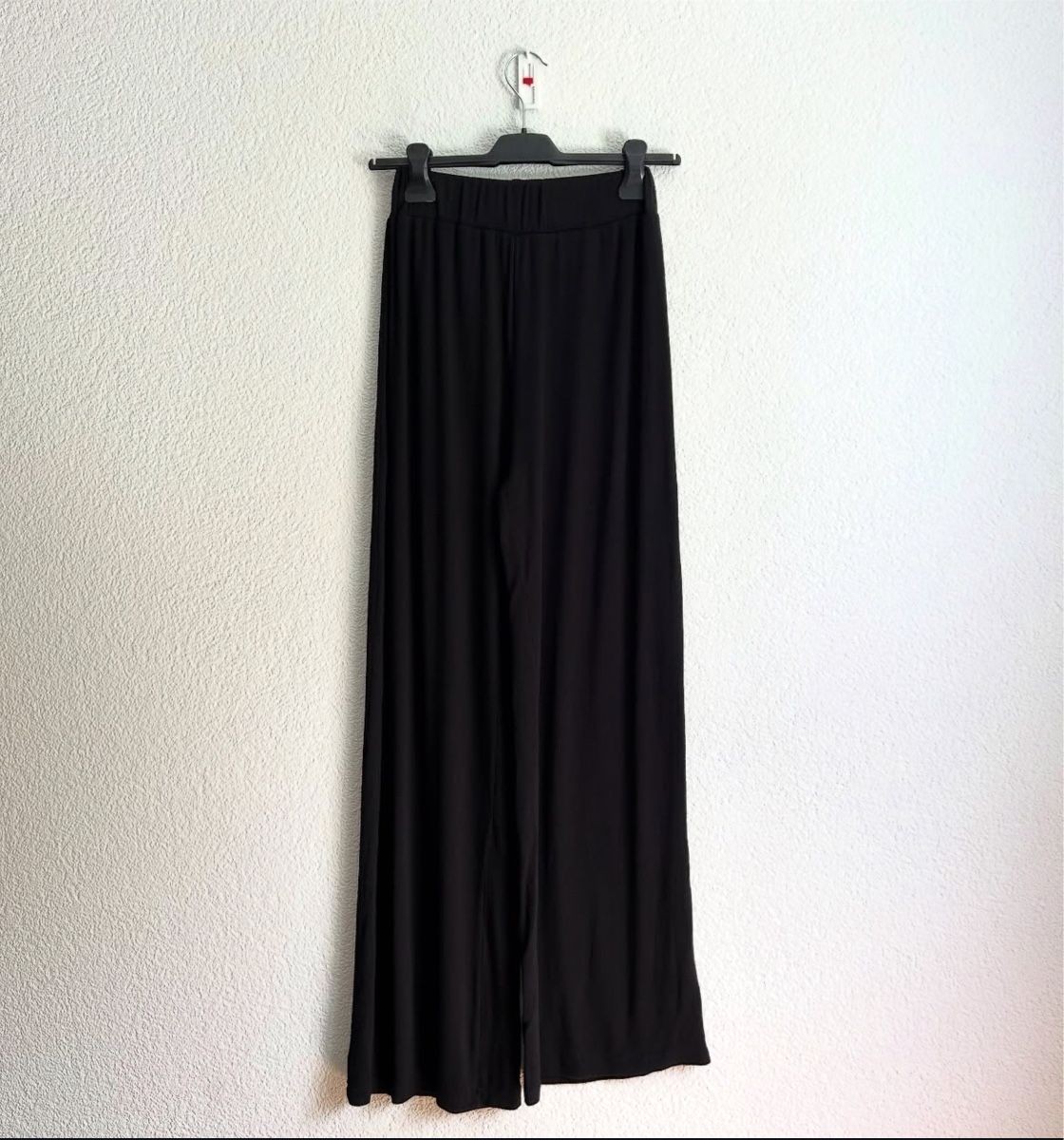 Lotti di vestiti: Set Zweiteiler Top und weite Hose – Usato da Chur venduto da jgr_s6mm 1