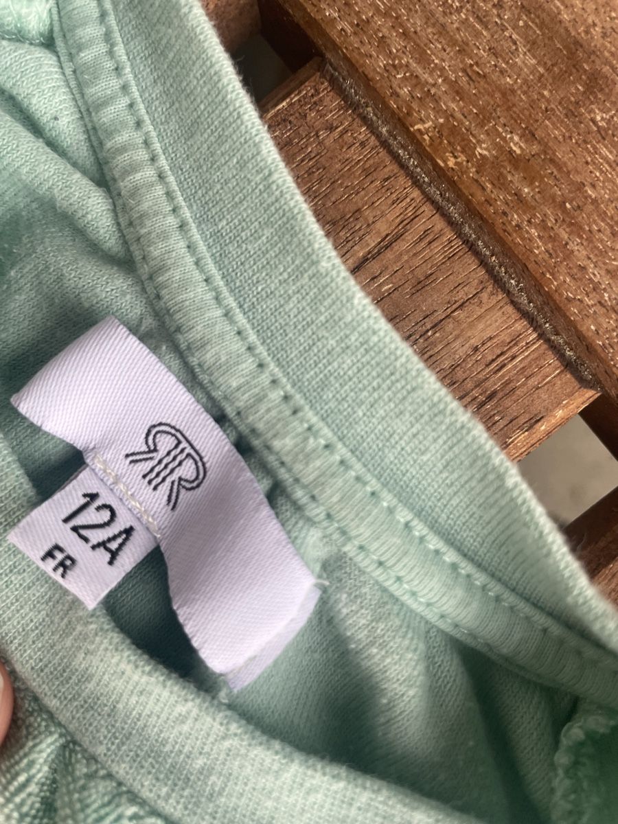 La Redoute Pulls et sweat-shirts: Frottee Pullover mintgrün Grösse 12A Regenbogen La Redoute  – D'occasion à Bern par brup 4