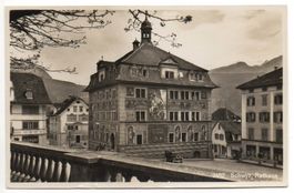 SCHWYZ Rathaus, Photogr. Atelier, Auto