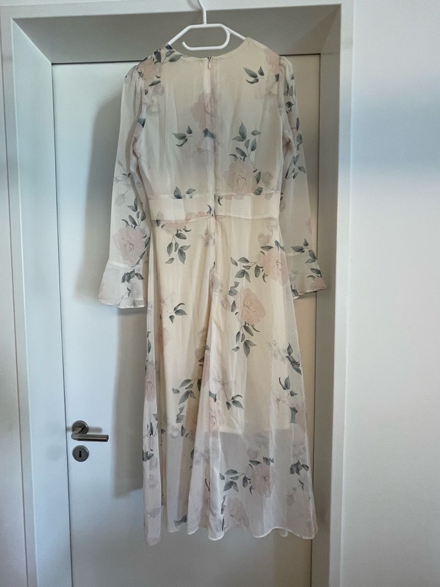 Shein Vestiti: Blumenkleid Langarm luftig leicht M – Usato da Bremgarten AG venduto da arl_8nbf 4