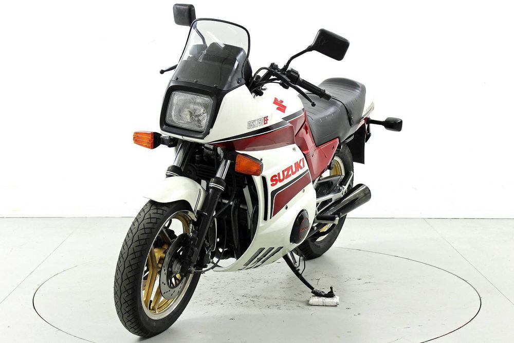 Suzuki GSX 750 EF Kaufen auf Ricardo