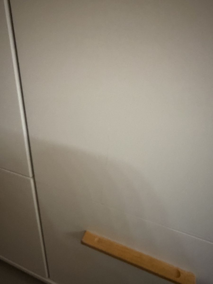 Schränke: Wooden white wardrobe – Gebraucht aus Zürich von ann_b7gw 1