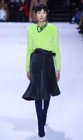 LETZTER PREIS! Balenciaga FW 2018   sweater Demna Gvasalia