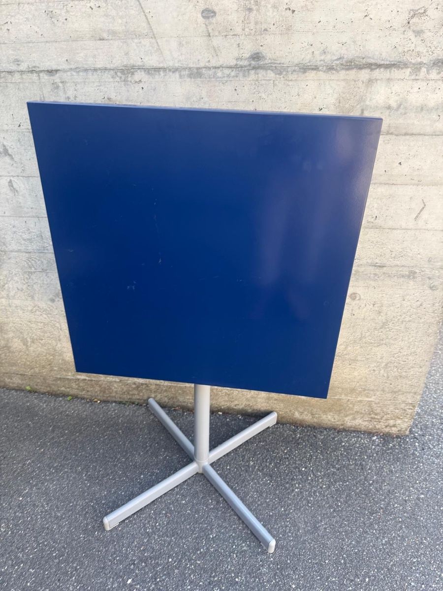 Tavoli: Schaffner Metalltisch  – Usato da Chur venduto da pet_q7kd 1
