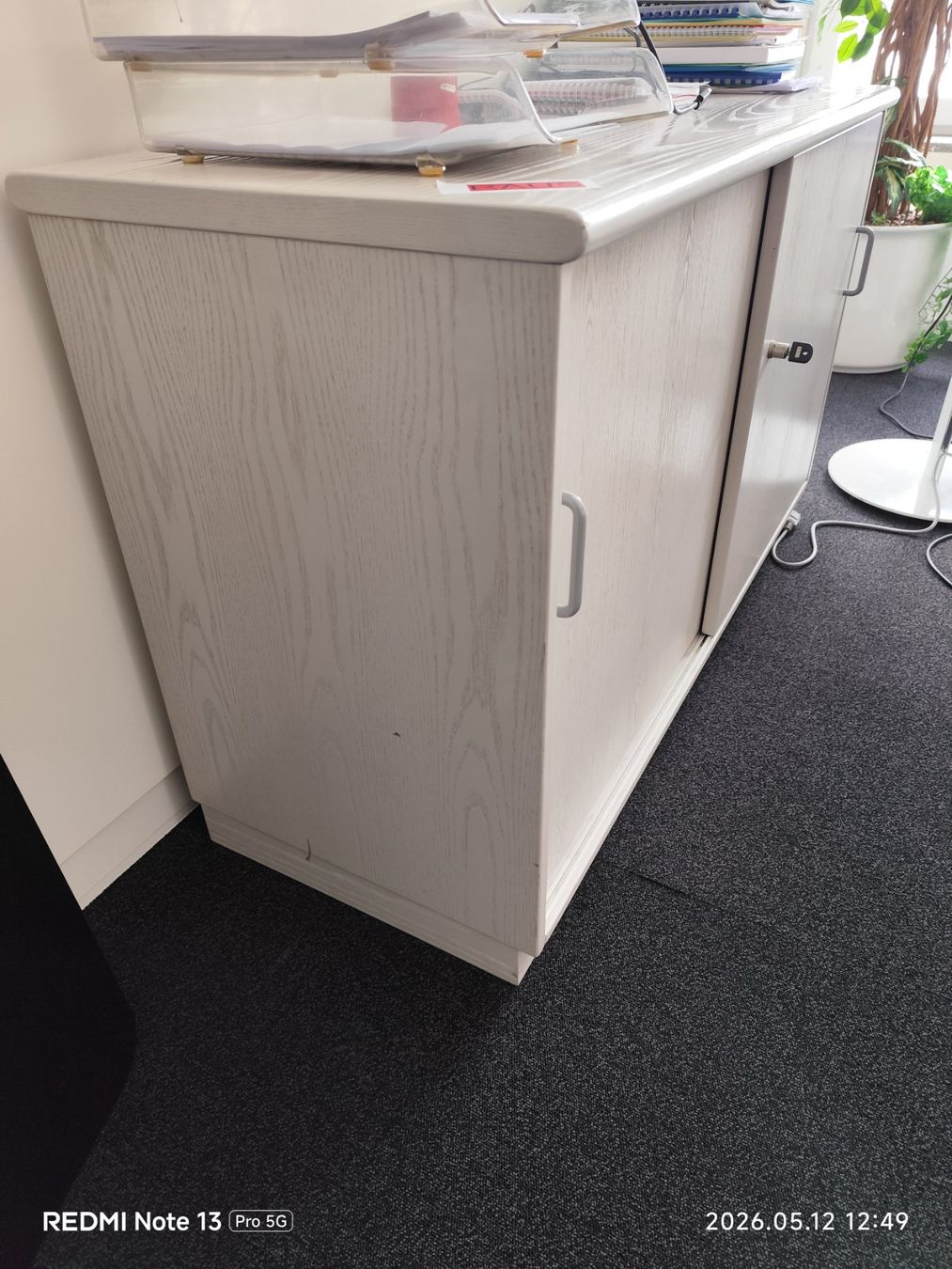 Armadi: Sideboard mit Schiebetür, abschliessbar, 120cm breit – Usato da Zürich venduto da Monamohn7 1
