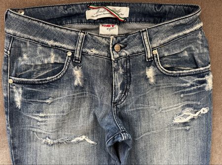 MET in Jeans - Italian Designer Denim - Distressed Look!