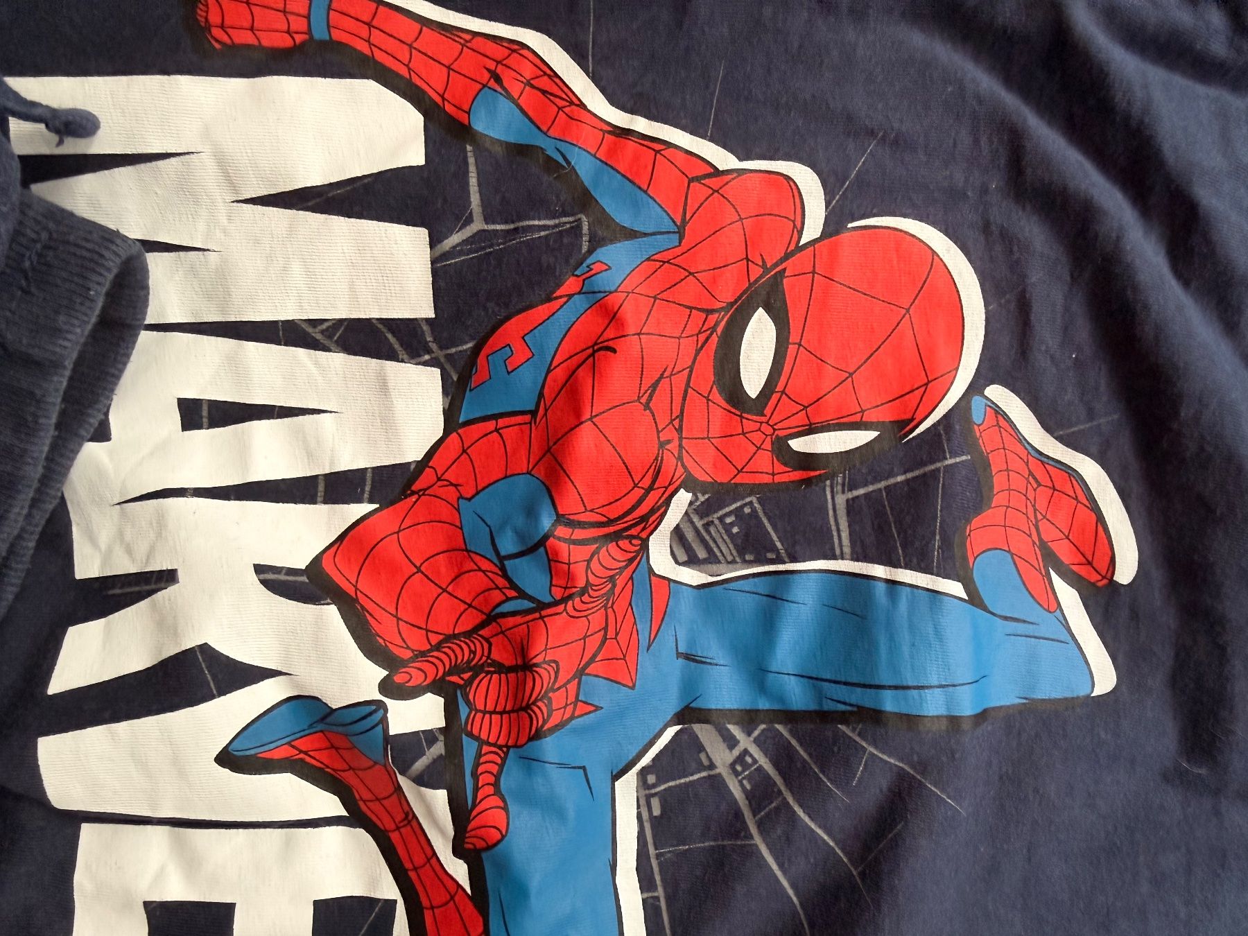 Lotti & Set di vestiti: Marvel Spiderman Fall/Winter Clothing Set 122 – Usato da Diessenhofen venduto da mar_8cyl 3