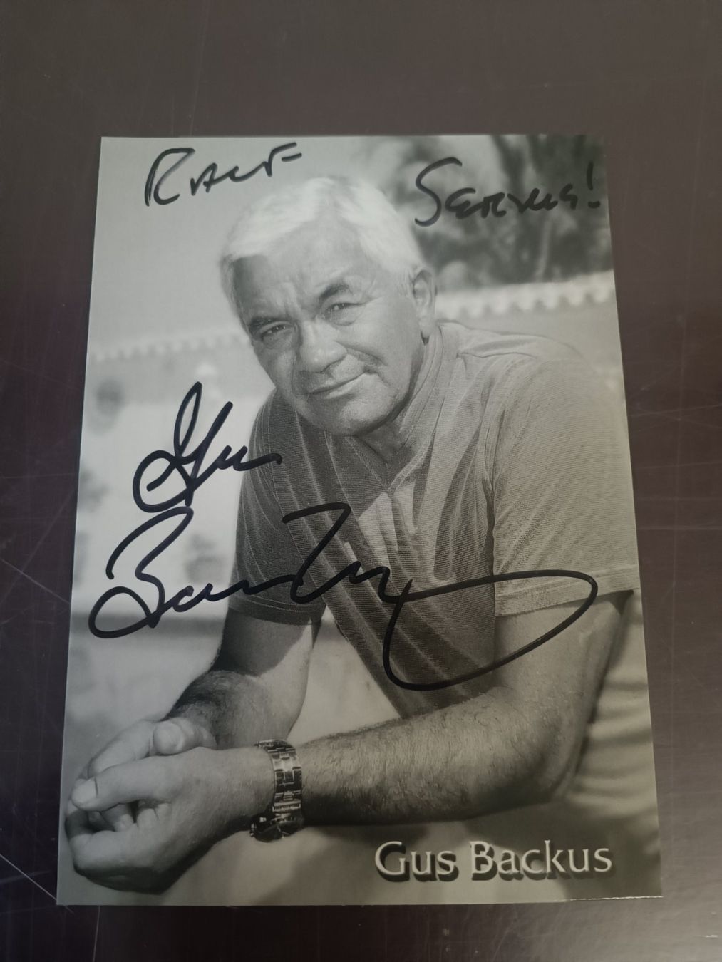 Autografi: Gus Backus - handsigniert Autogrammkarte – Usato da Menziken venduto da Artographs