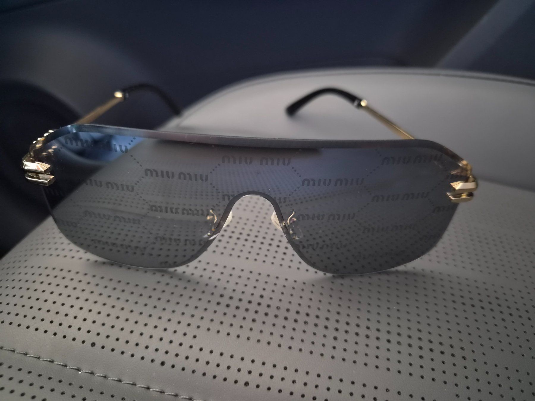 Miu Miu Occhiali & Lenti: MIU MIU SONNENBRILLE – Usato da Richterswil venduto da rscars22 3