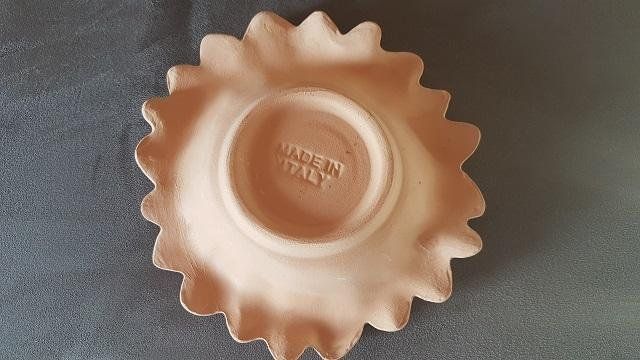 Portacenere: Aschenbecher aus Ton – Usato da Giswil venduto da online-Brockenhaus 1