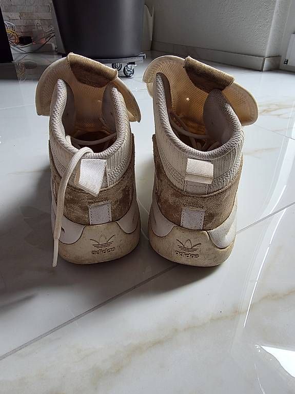 Adidas Damenschuhe: Addidas Crazy 8 off White – Gebraucht aus Burgdorf von J.D14 1